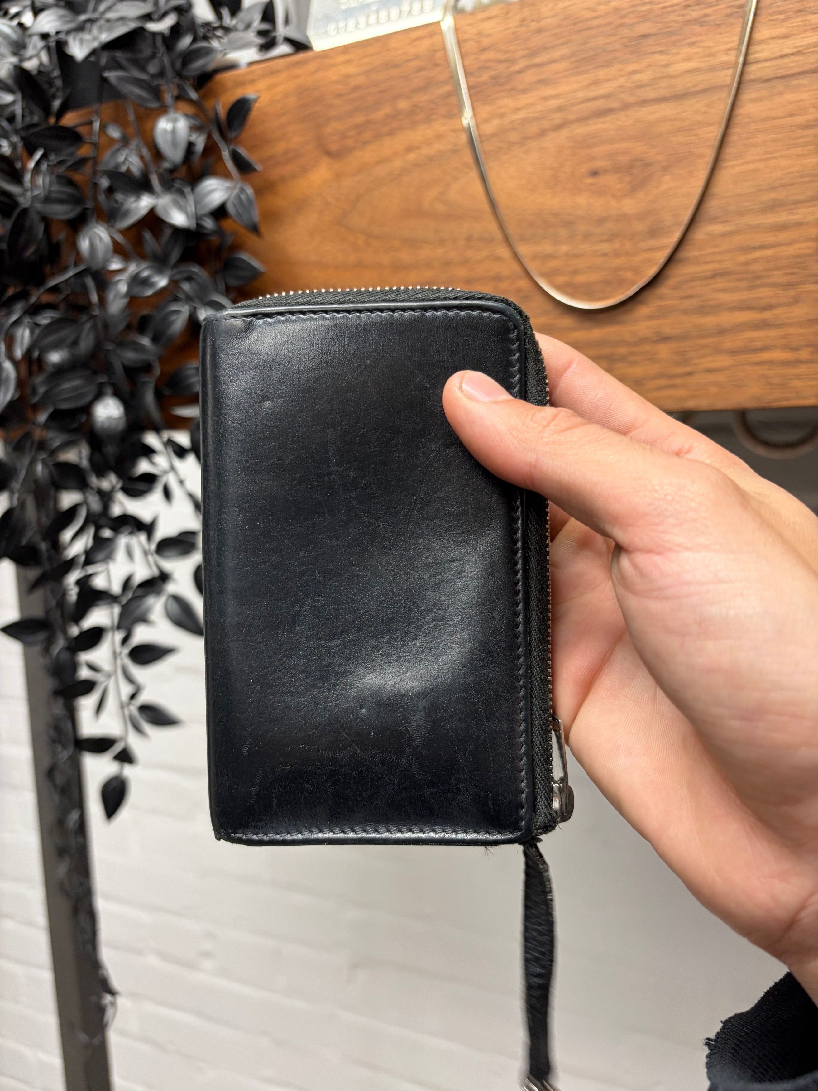 Saint Laurent Paris Saint Laurent Black Calfskin Leather ‘Keyhook’ Cardholder Size ONE SIZE - 4 Thumbnail