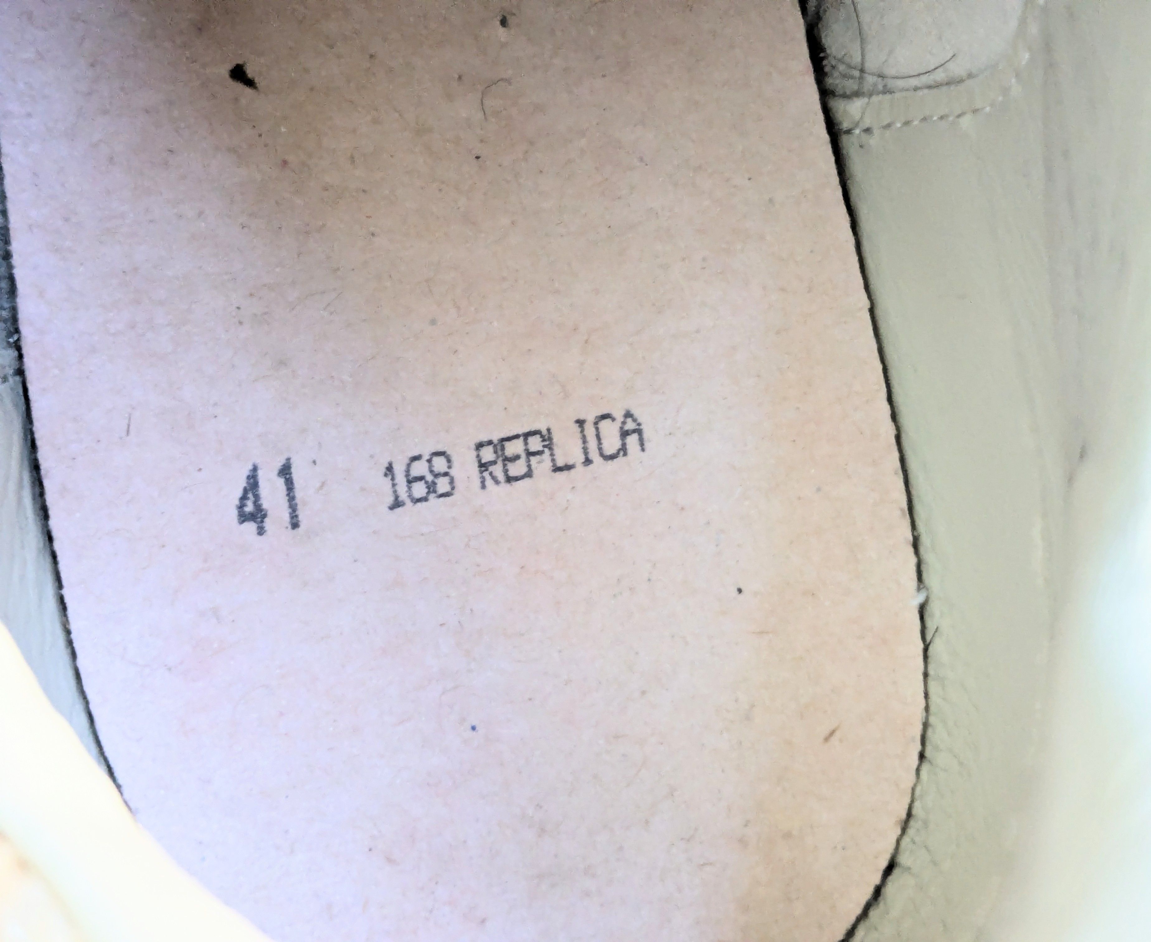 Maison Margiela Maison Margiela Replica GAT 8 41 Low Tops Size US 8 / EU 41 - 10 Thumbnail
