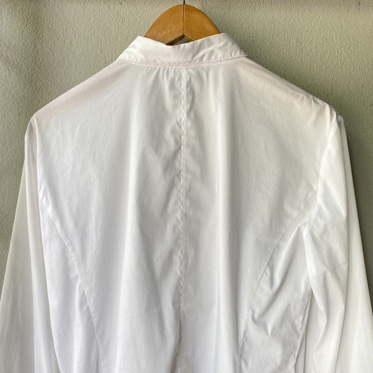 Emporio Armani EMPORIO ARMANI White Ruffle Cuff Fitted Shirt Size M / US 6-8 / IT 42-44 - 10 Thumbnail