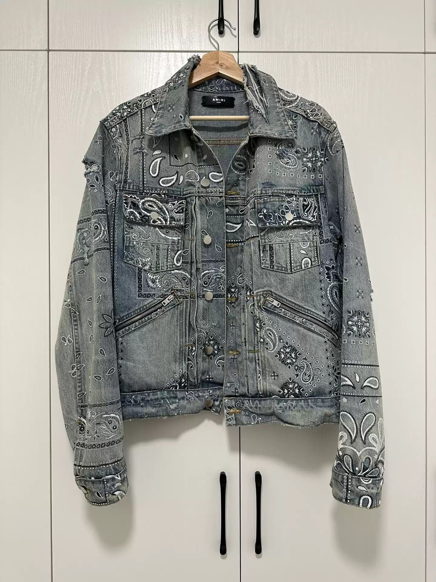 Amiri AMIRI Bandana Destroyed Trucker JKT-2506 Size US L / EU 52-54 / 3 - 1 Thumbnail
