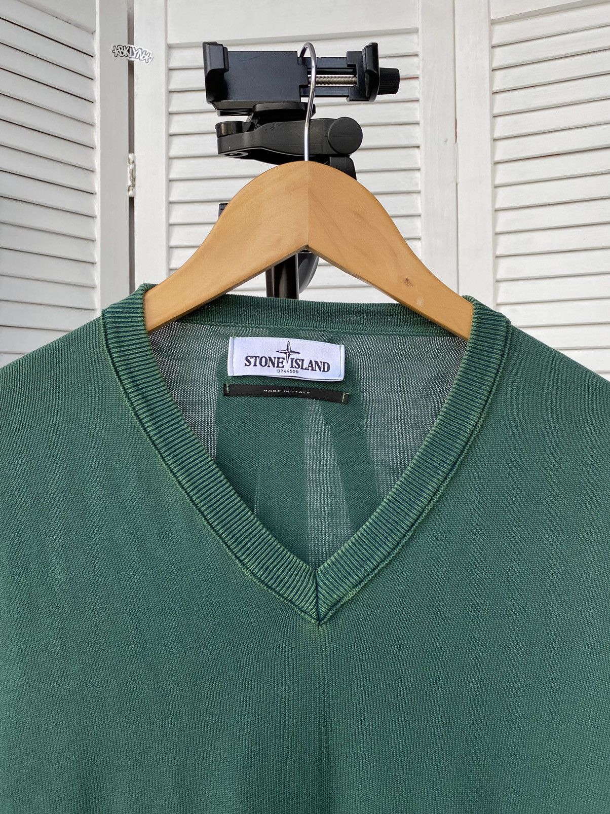 Stone Island × Vintage Vintage Stone Island V Neck Summer Knitwear Sweater Size US L / EU 52-54 / 3 - 8 Thumbnail