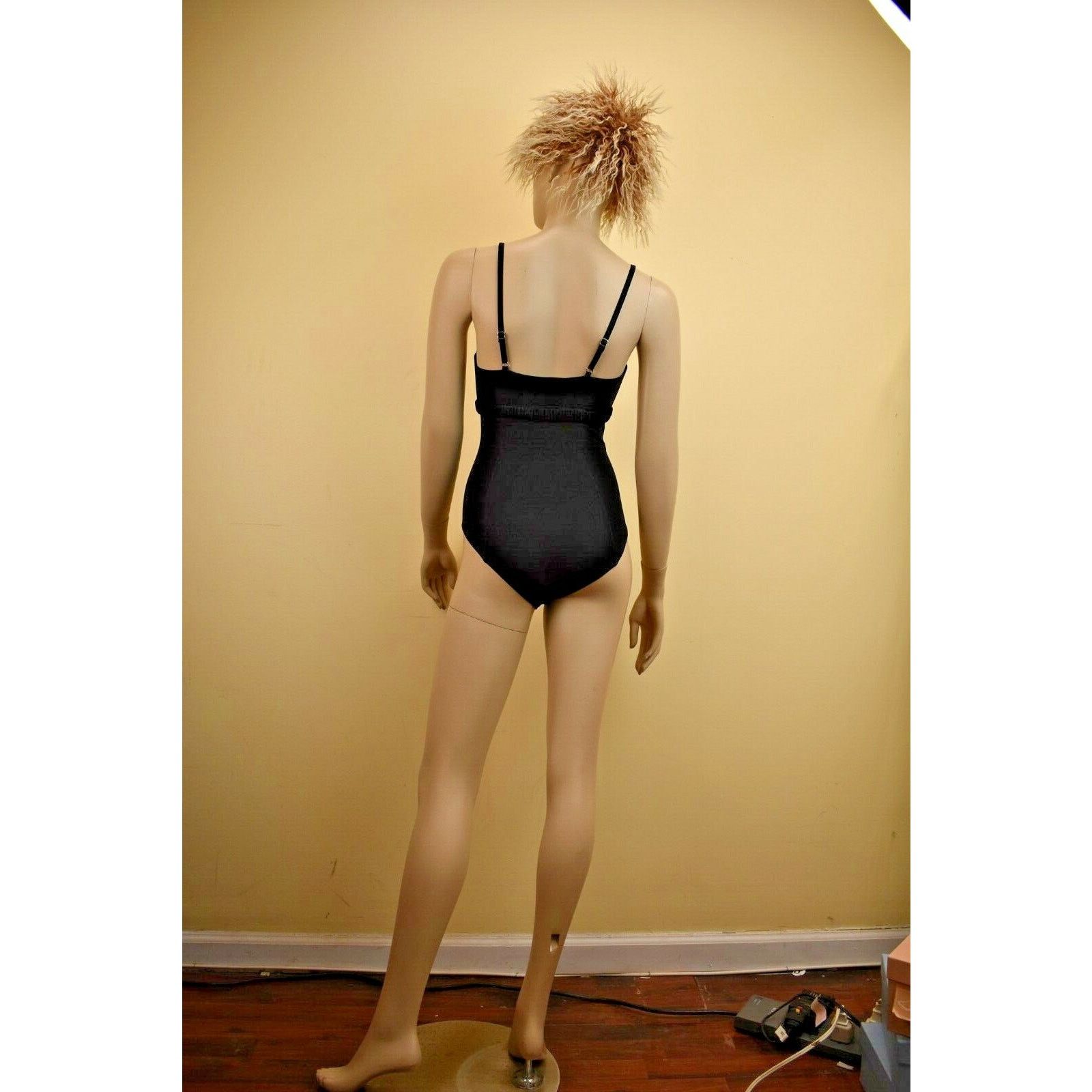 Dior DIOR BLACK NYLON NON ADJUSTABL BELTED ONE PIECE SWIMSUIT 10 Size ONE SIZE - 10 Thumbnail