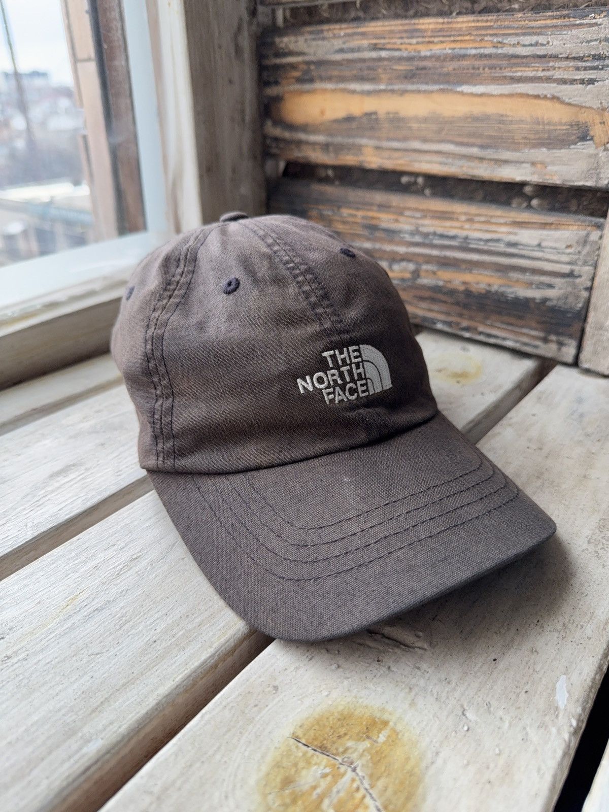 The North Face Faded 90s Outdoor The North Face Embroidered Logo Cap y2k Size ONE SIZE - 1 Thumbnail