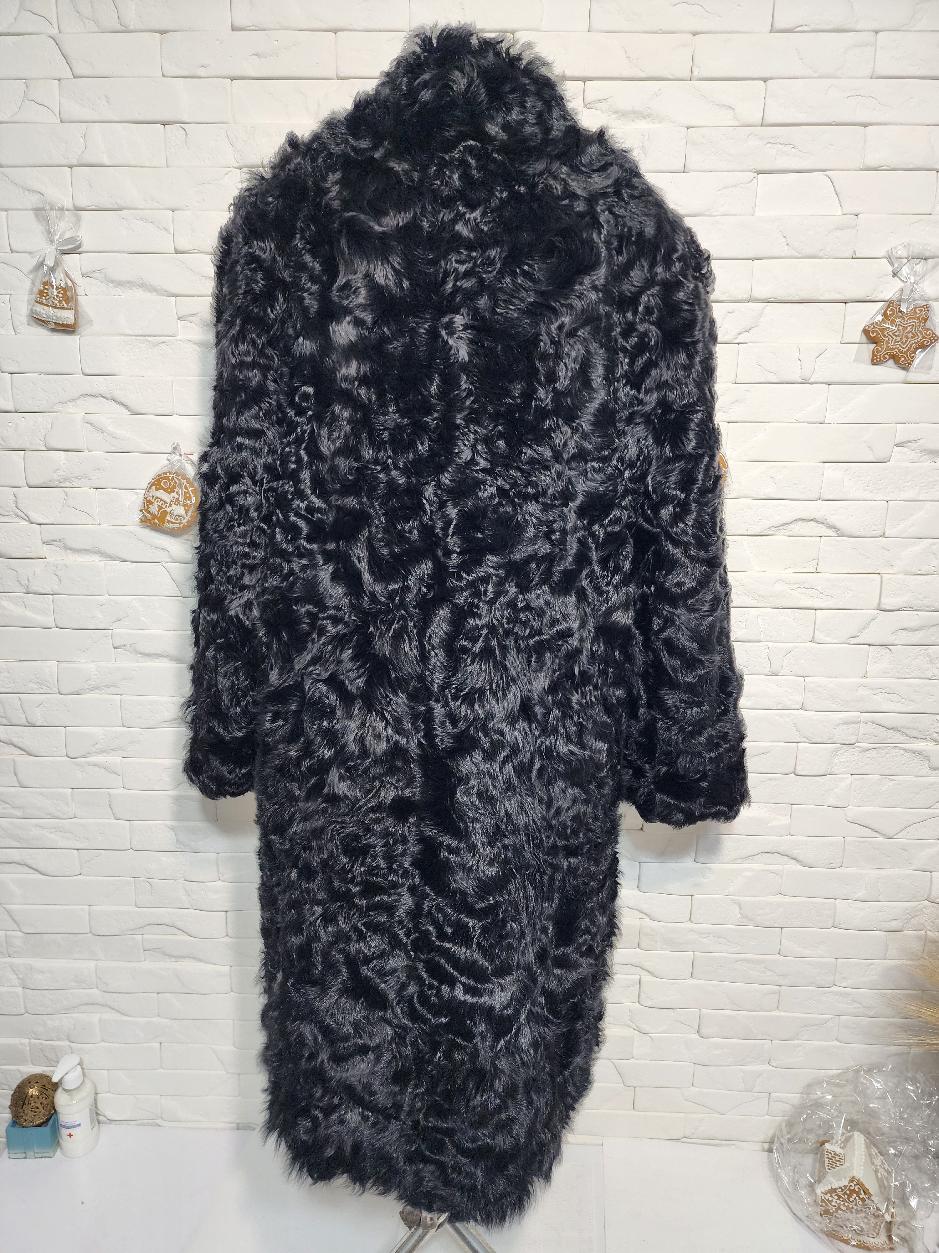 Furla Black Goat Fur Coat: Women's Warm Outerwear Size XL / US 12-14 / IT 48-50 - 2 Thumbnail