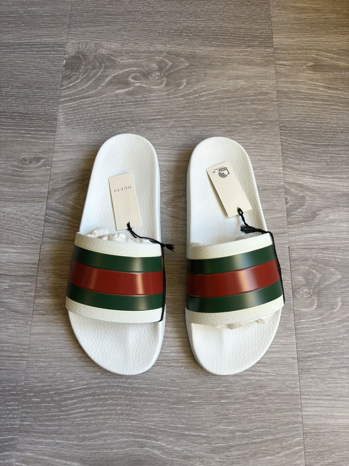 Gucci Gucci Slide “Pursuit 72” Size US 10 / EU 43 - 1 Thumbnail