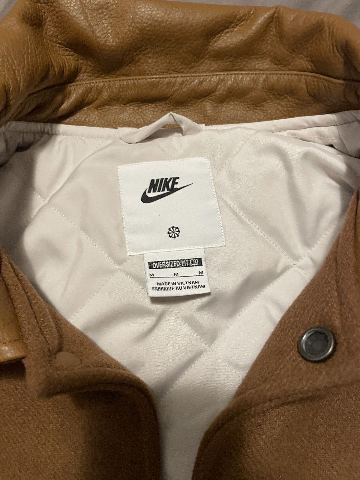 Nike NIKE BROWN BOMBER NEVER WORN Size US M / EU 48-50 / 2 - 2 Thumbnail