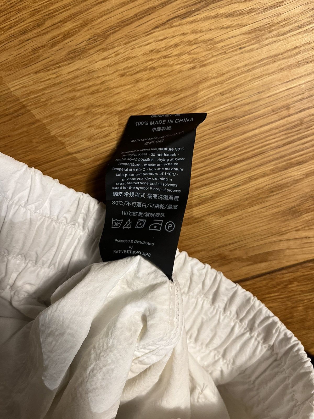 Tobias Birk Nielsen SS23 Iso Poetism Tobias Birk Nielsen White Tech-Nylon Pants Size US 32 / EU 48 - 17 Thumbnail