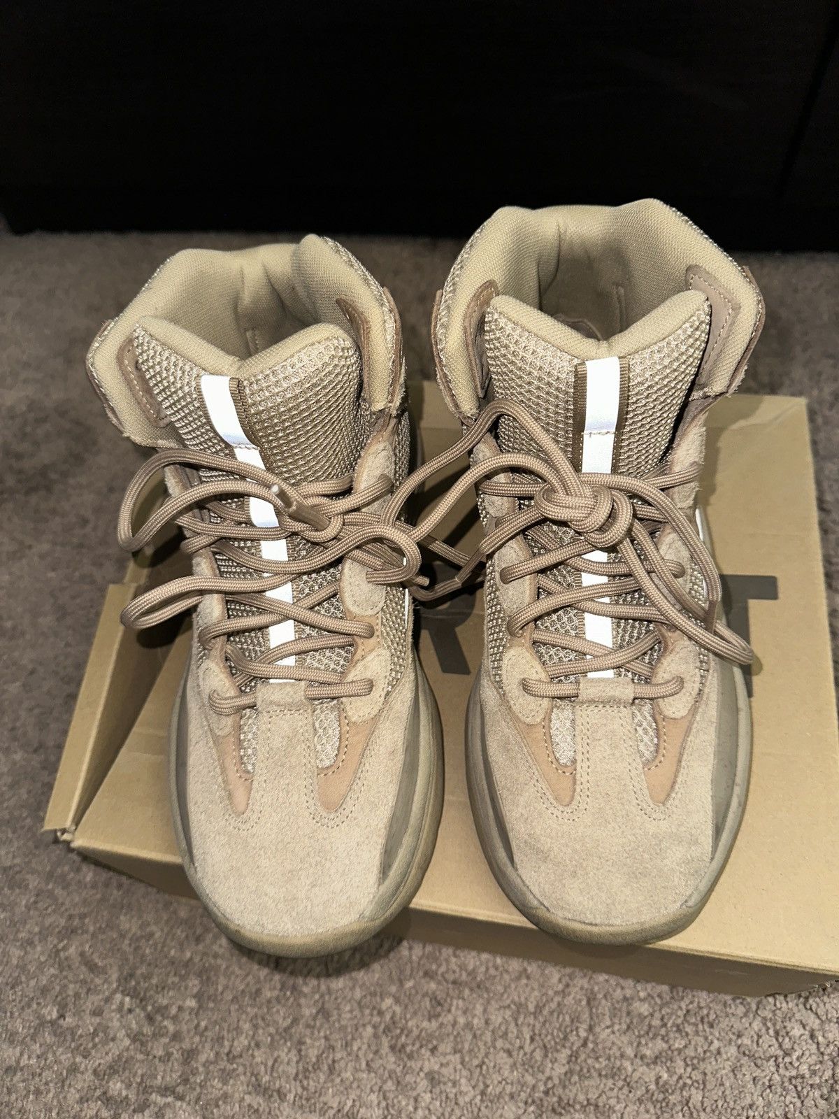 Yeezy Yeezy DSRT Boot Size US 9 / EU 42 - 3 Thumbnail