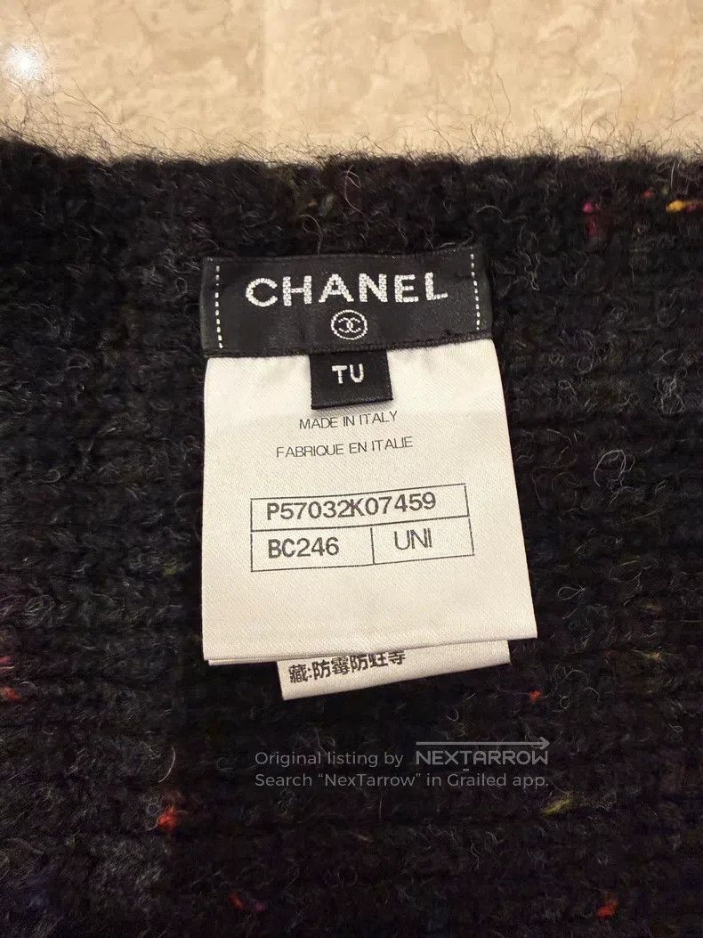 Chanel Chanel Metropolitan embroidered black colour wool scarf Size ONE SIZE - 3 Thumbnail