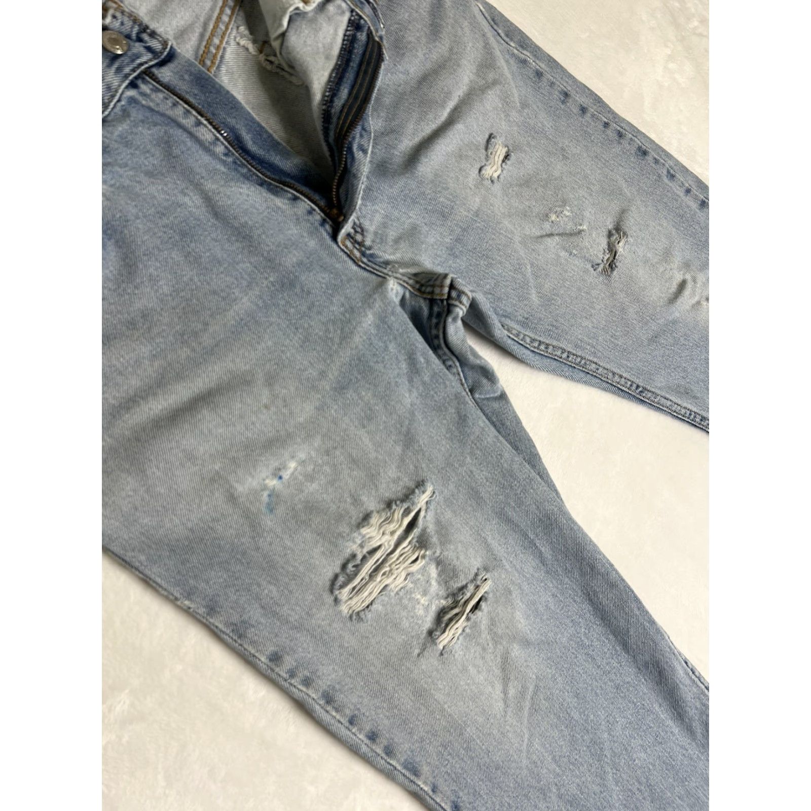 Levi's VINTAGE Levi’s 550 Blue Denim Jeans MEN Regular 33x29 Light Distressed Grunge 90s Jeans Size US 33 - 6 Thumbnail