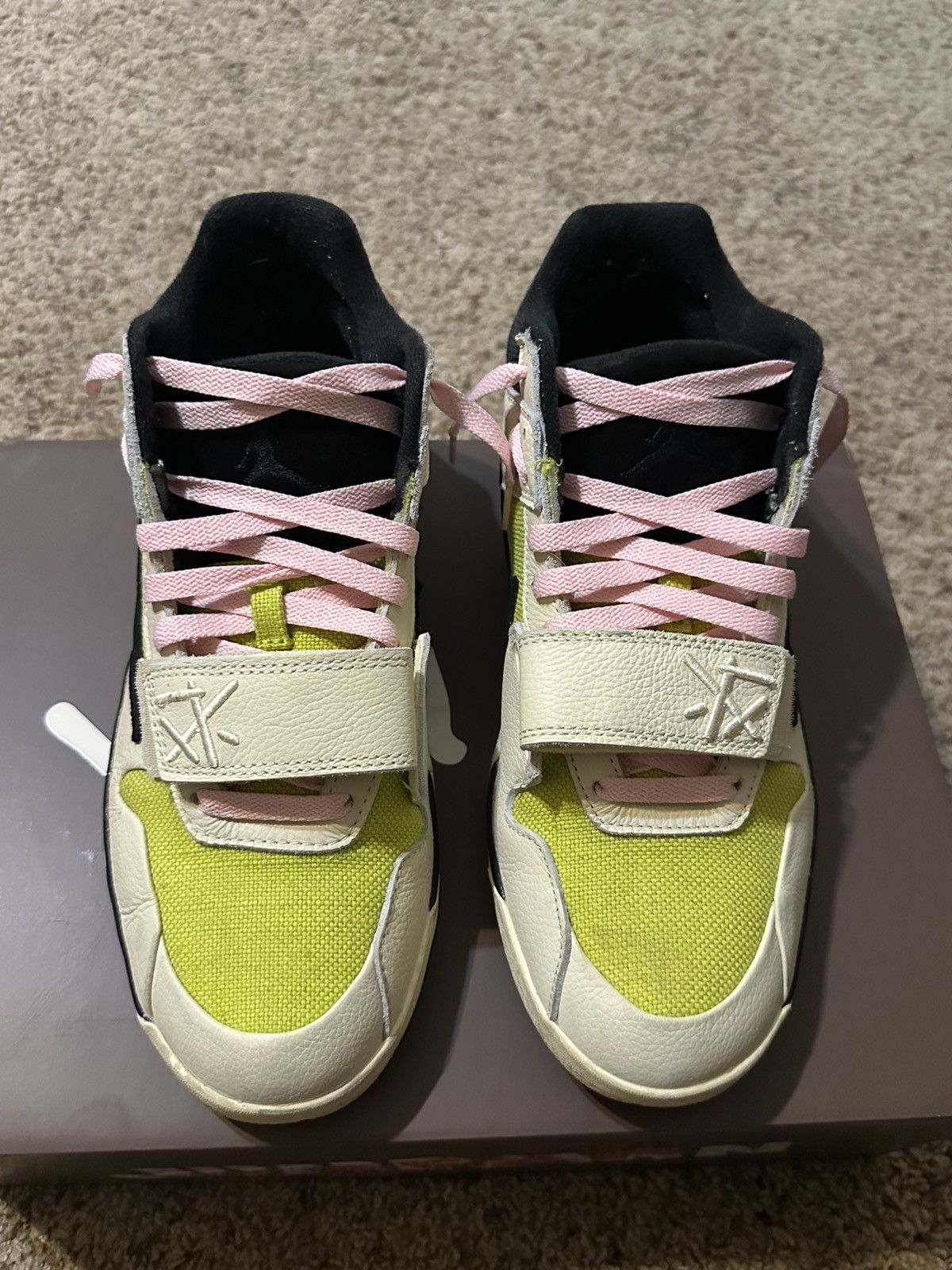 Nike Jumpman Jack Bright Cactus Size US 10 / EU 43 - 2 Thumbnail