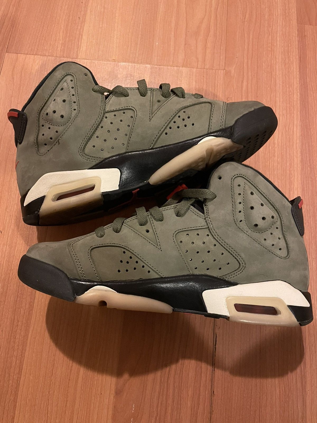 Jordan Brand × Travis Scott Jordan 6 Travis Scott Size US 7 / EU 40 - 5 Thumbnail