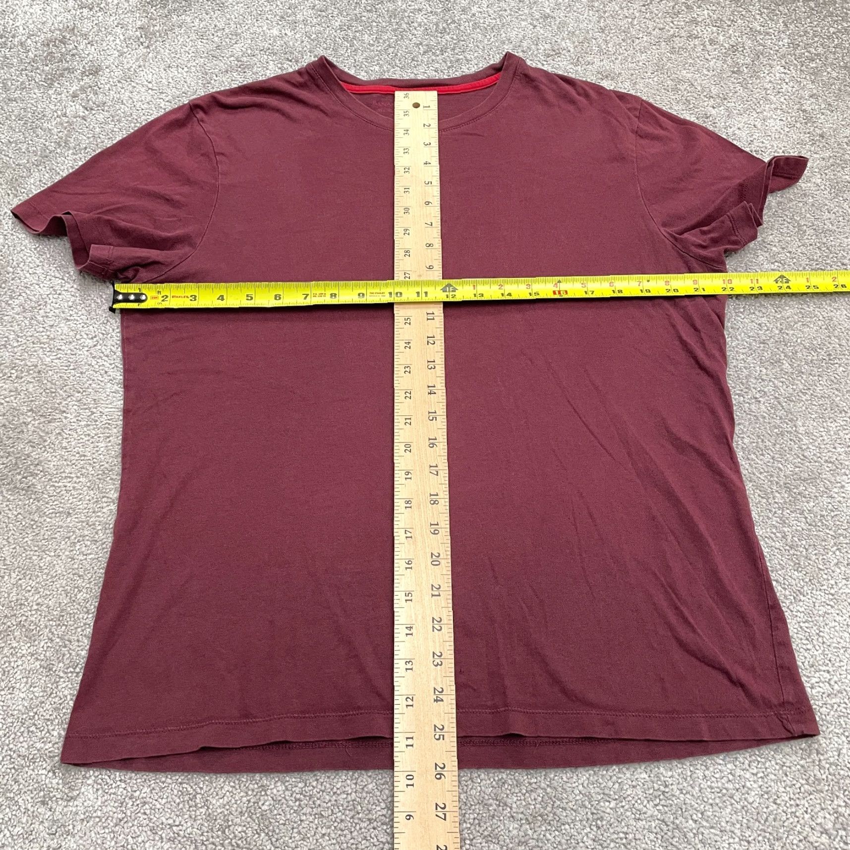Banana Republic VINTAGE Banana Republic Men’s T-Shirt Large Red Cotton Crew Neck Classic Tee Size US L / EU 52-54 / 3 - 5 Thumbnail