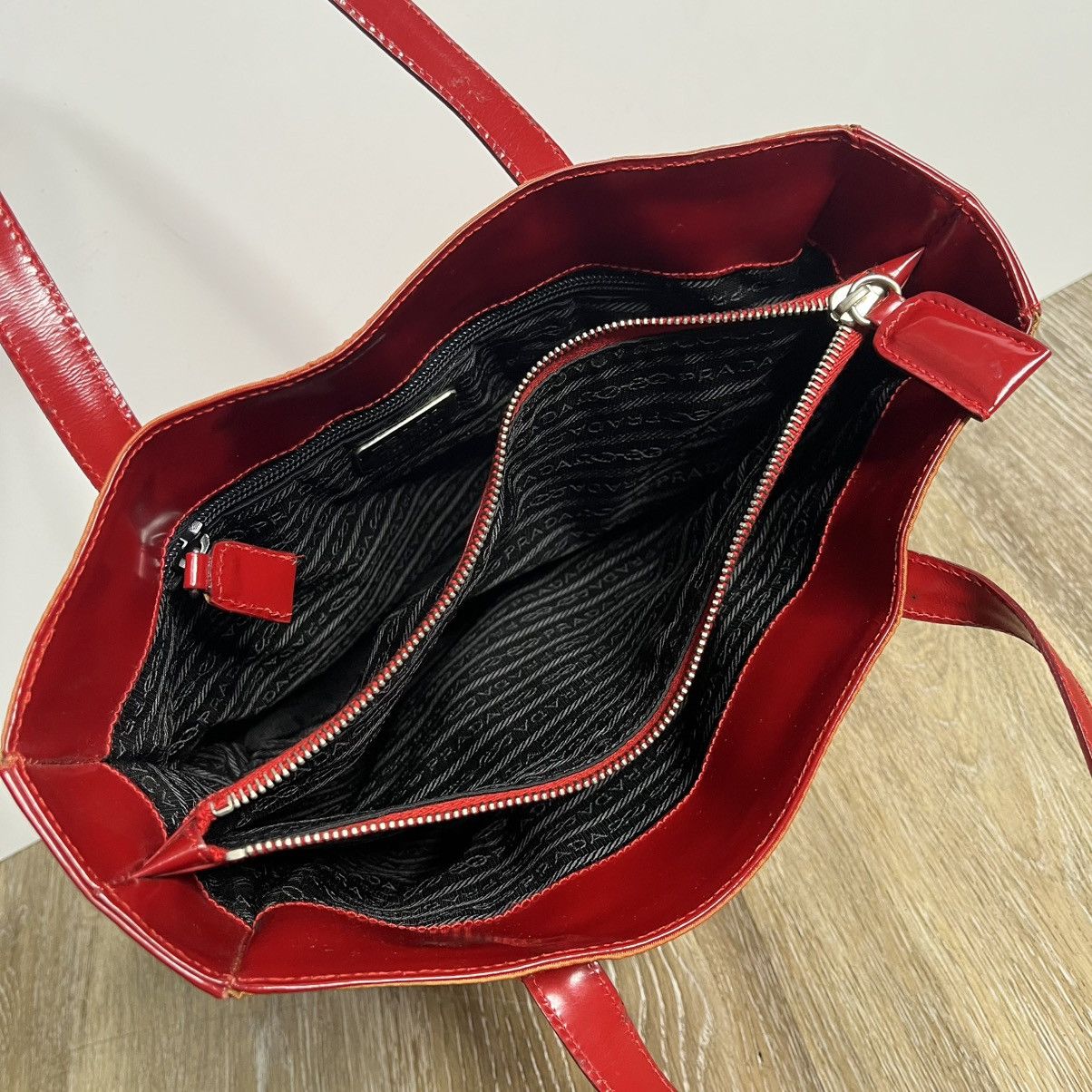 Prada vintage prada red nylon & patent leather bag Size ONE SIZE - 7 Thumbnail