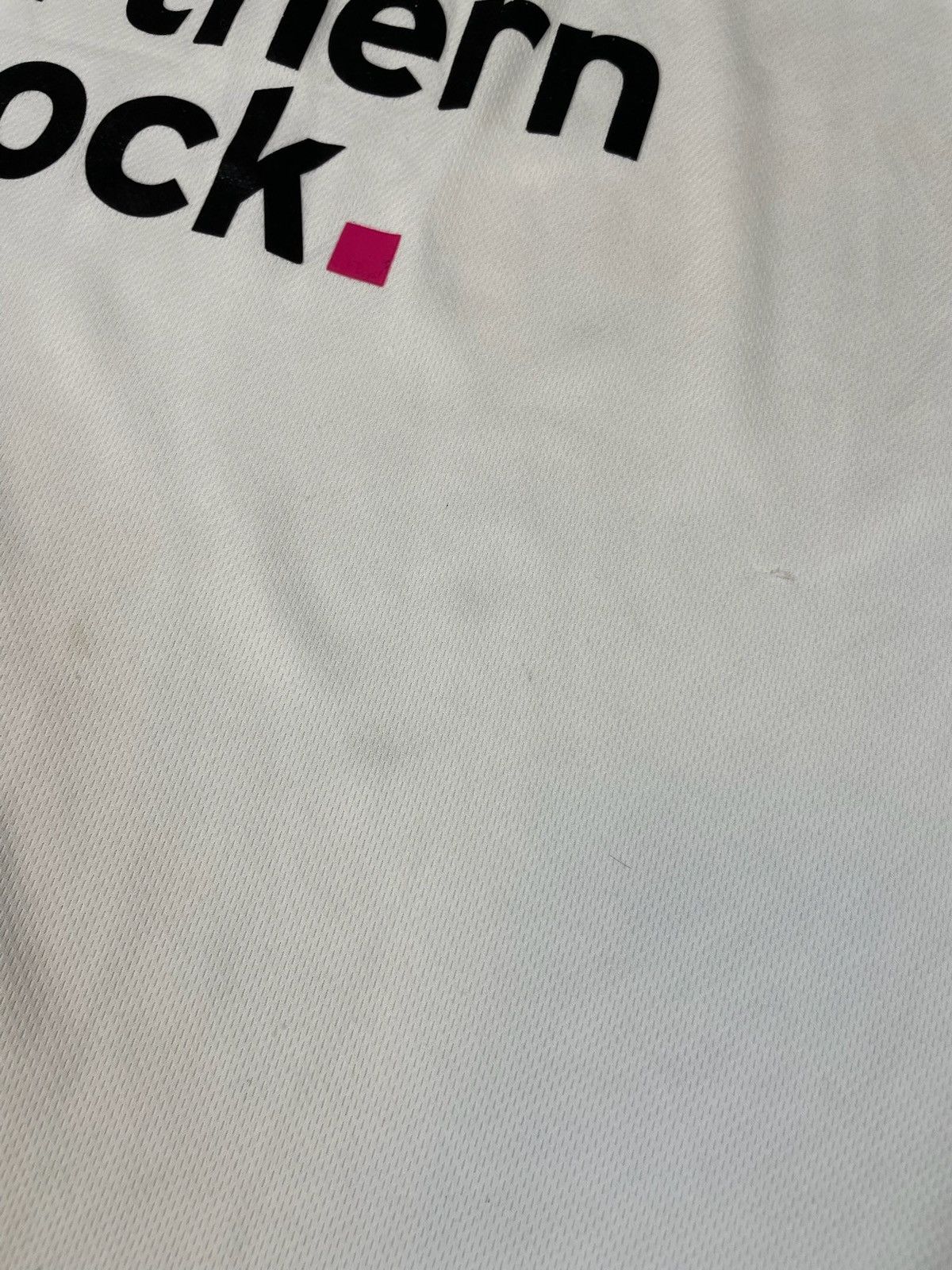 Puma Vintage New Castle United soccer jersey size XXL puma away Size US XXL / EU 58 / 5 - 3 Thumbnail