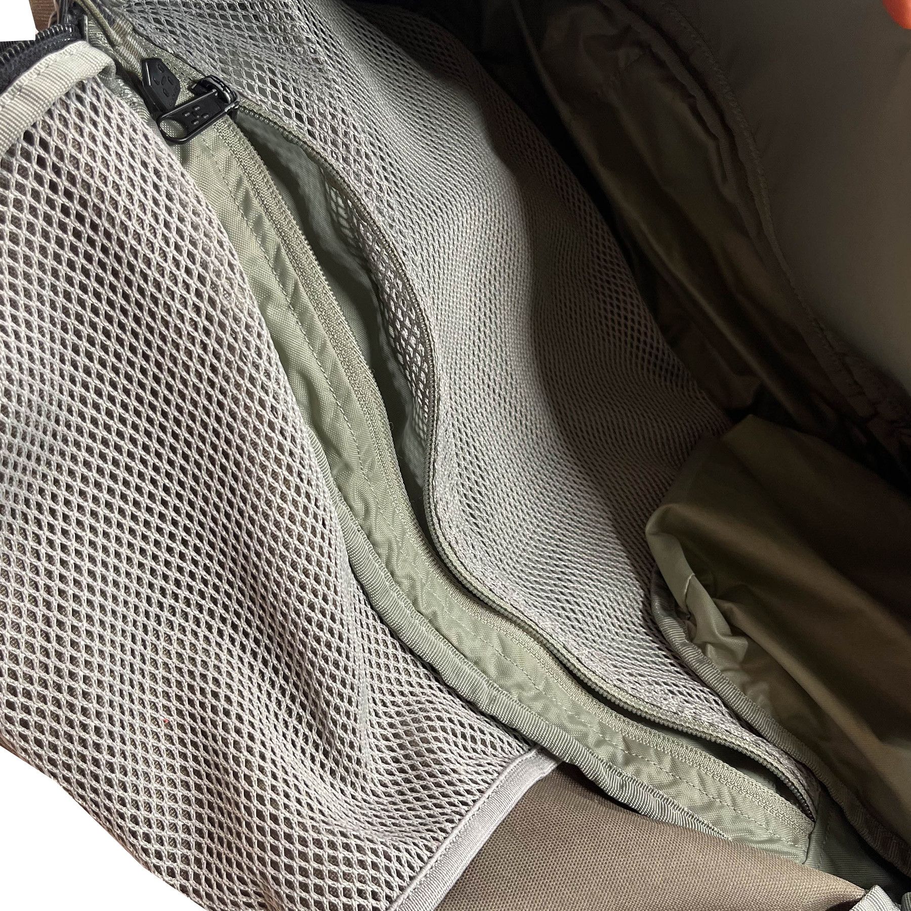 Haglofs Haglöfs Corker Medium Backpack • 18L, 50x20 cm Size ONE SIZE - 3 Thumbnail