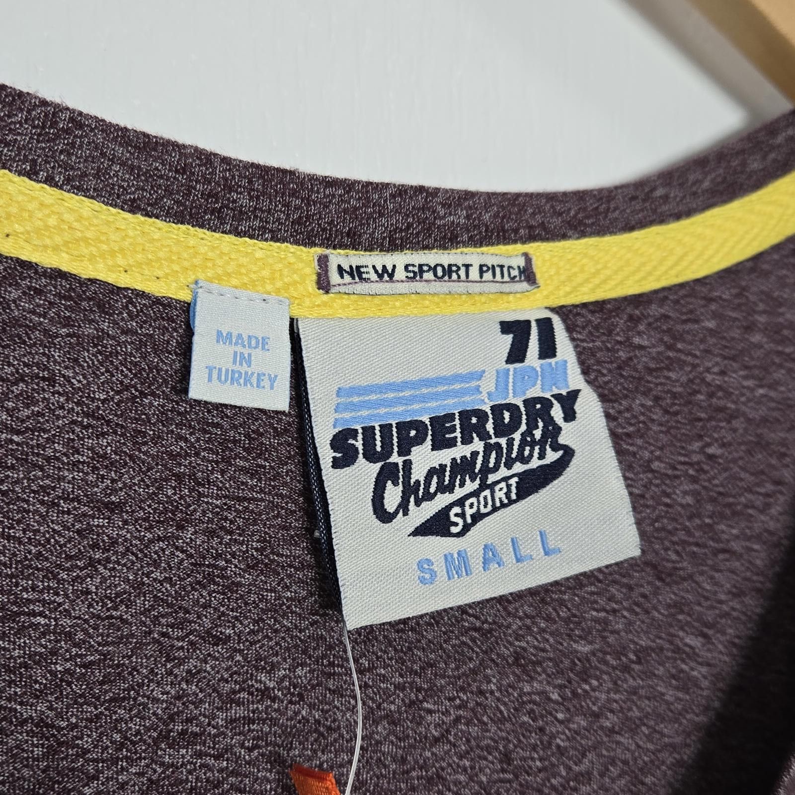 Superdry Superdry Tigers V Neck Tee Japan Size S / US 4 / IT 40 - 2 Thumbnail