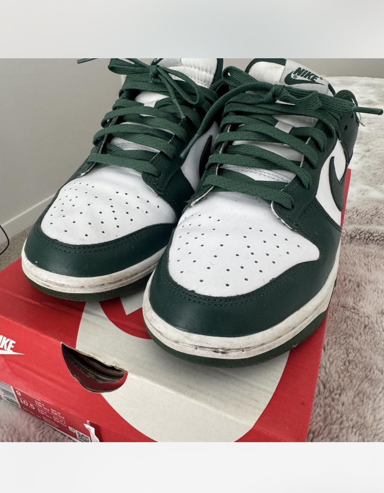 Nike Michigan state dunk lows Size US 9 / EU 42 - 2 Thumbnail