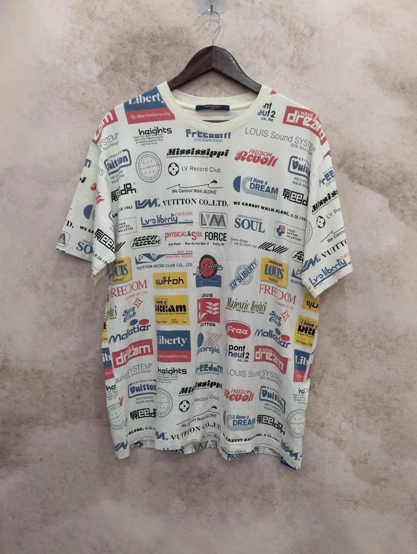 Louis Vuitton Multi-Color Logo Print Short Sleeve Shirt Size US XL / EU 56 / 4 - 1 Thumbnail