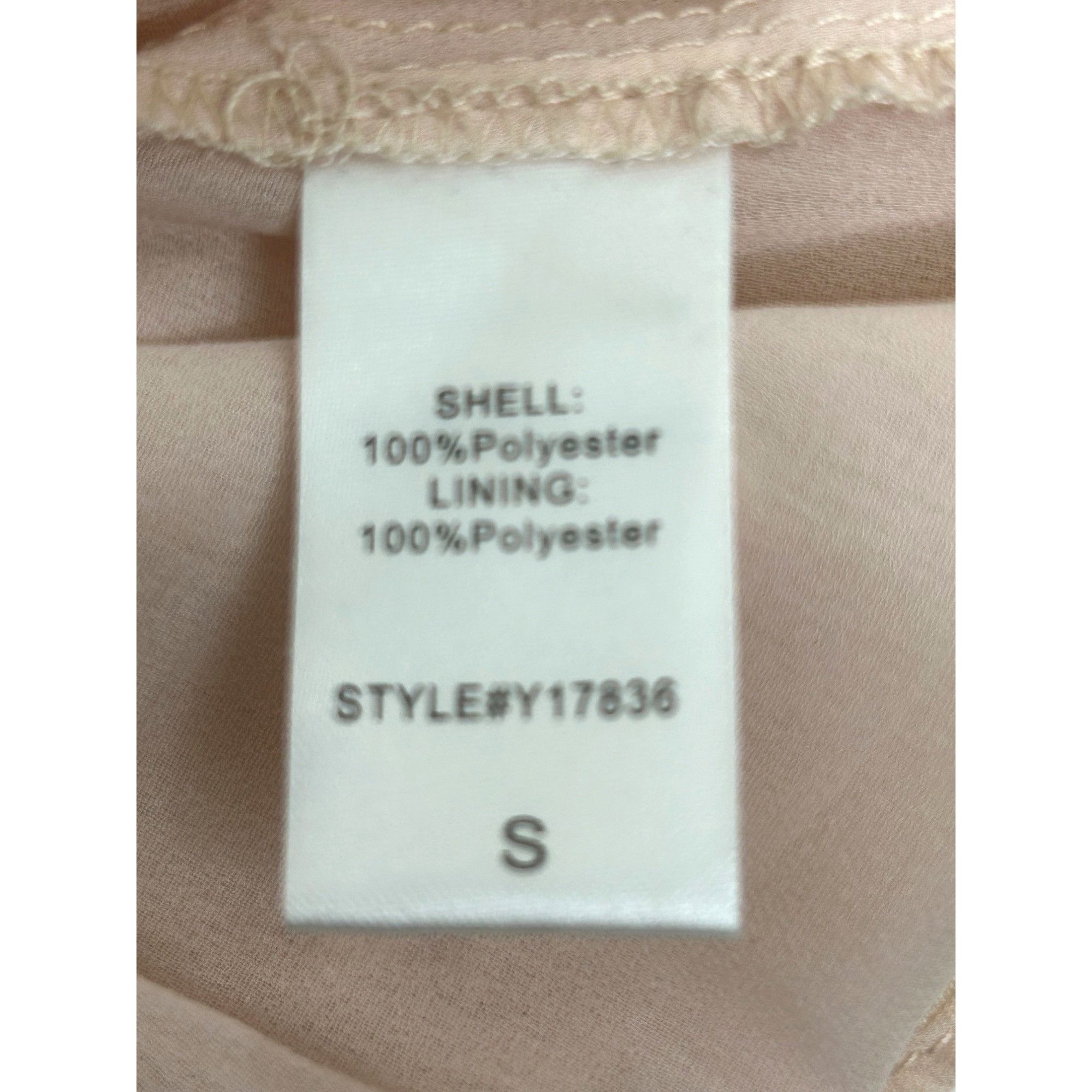 Other DO + BE Blouse Pink S Texture Balloon Sleeve Smocked Ruffle Size S / US 4 / IT 40 - 6 Thumbnail