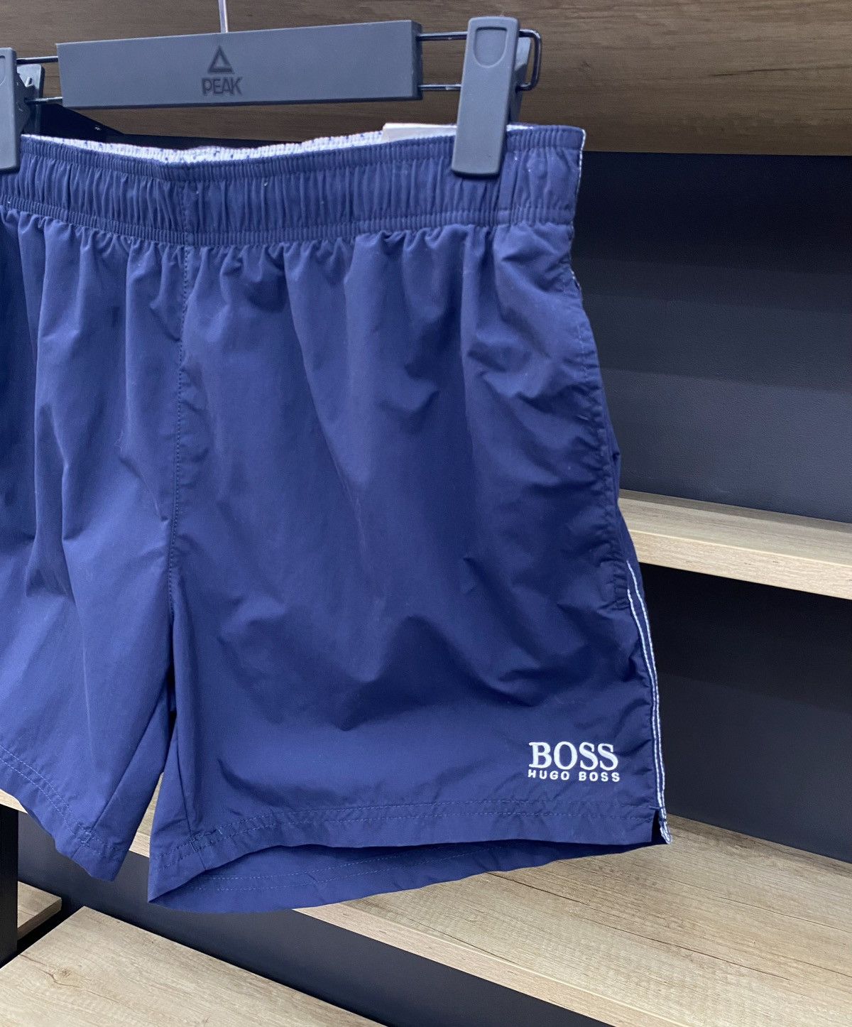 Hugo Boss Hugo Boss Classic Blue Summer Light Shorts Luxury Style Size US 32 / EU 48 - 3 Thumbnail