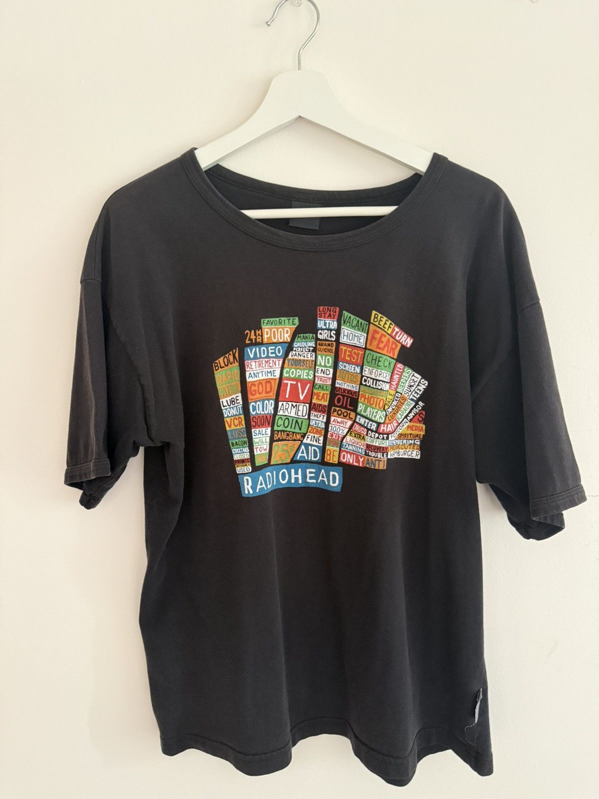 Other Radiohead 2003 Hail To the Thief Album t-shirt Size US M / EU 48-50 / 2 - 1 Thumbnail