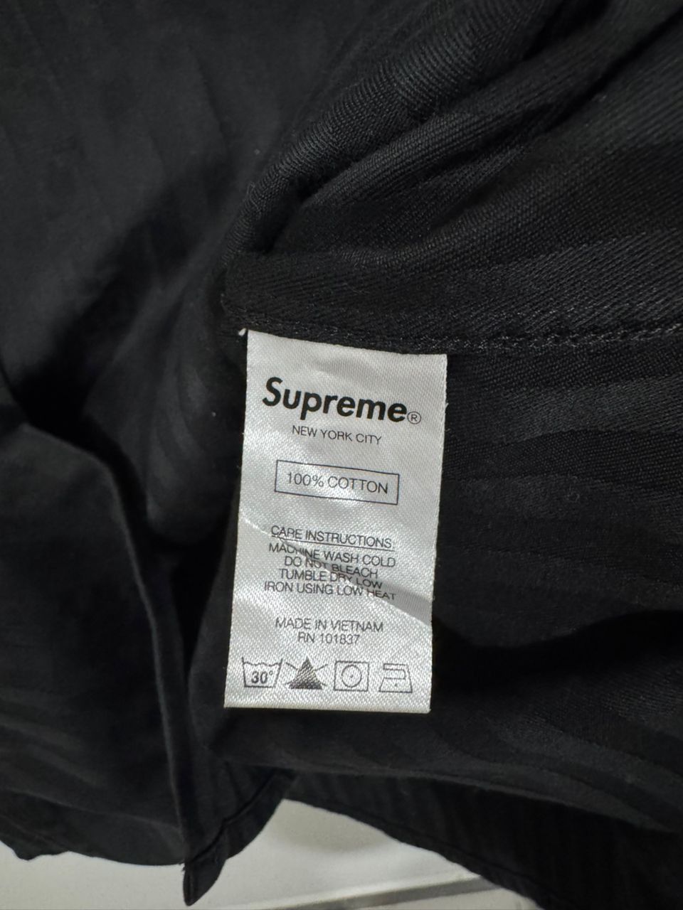Supreme Supreme New York Monogram Black Shirt Size US XL / EU 56 / 4 - 9 Thumbnail