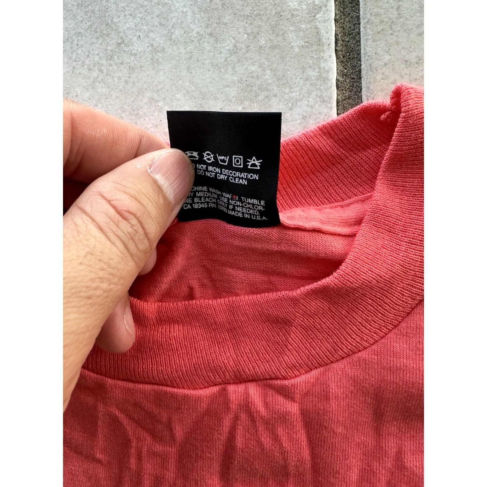 Vintage VINTAGE Screen Stars T-Shirt Coral 80s 90s Single Stitch Made In USA L Mens Size US L / EU 52-54 / 3 - 3 Thumbnail