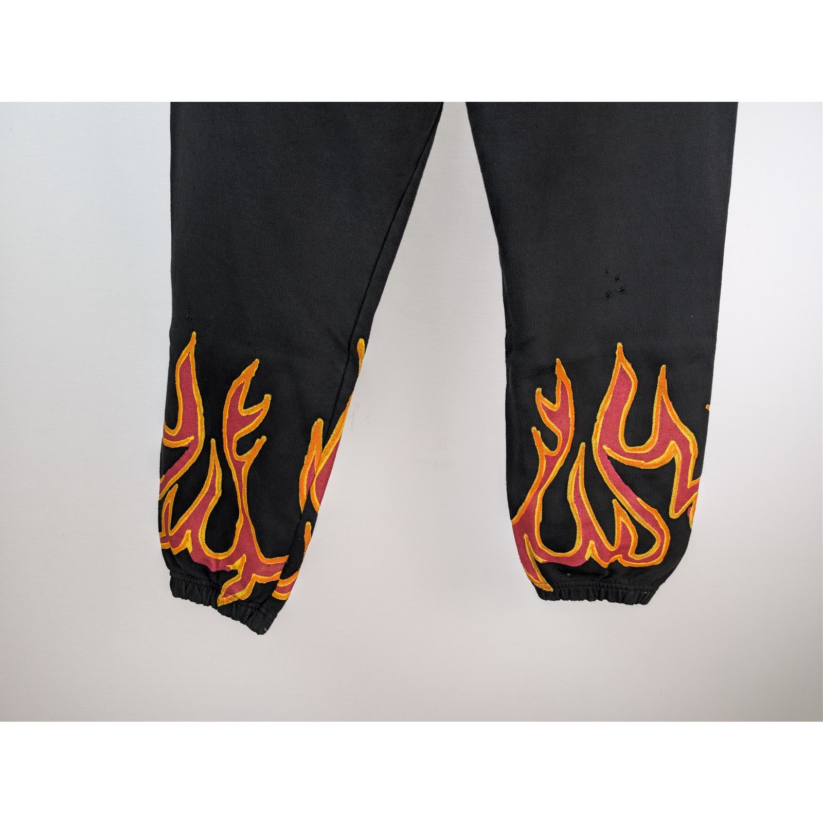 Palm Angels o1rshd1 GD Graffiti Flames 🔥 Sweatpants in Black / Red Size US 34 / EU 50 - 14 Thumbnail