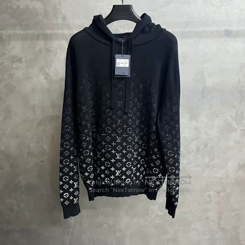 Louis Vuitton Louis Vuitton Black Full Print Gradient Hoodie Size US XL / EU 56 / 4 - 1 Thumbnail