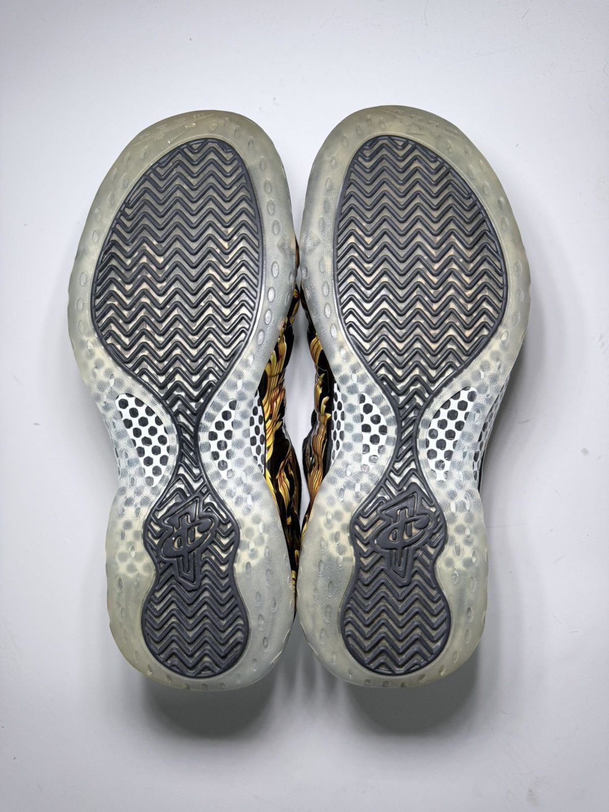 Nike × Supreme Supreme x Nike Air Foamposite One SP Black 652792 001 Size US 8.5 / EU 41-42 - 6 Thumbnail