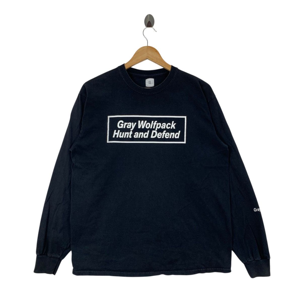 Japanese Brand GRAY WOLFPACK Hunt And Defend Japanese Brand Box Logo Tshirt Size US L / EU 52-54 / 3 - 1 Thumbnail