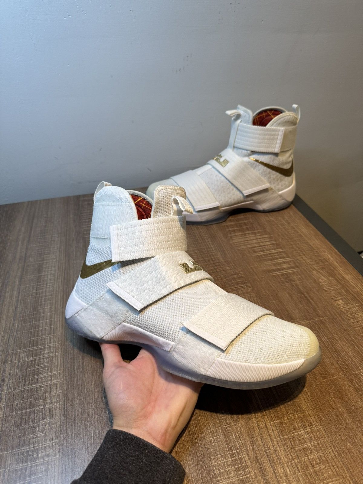Nike Size 12 - Nike LeBron Four Wins Game 6: Unbroken Rare Size US 12 / EU 45 - 1 Thumbnail