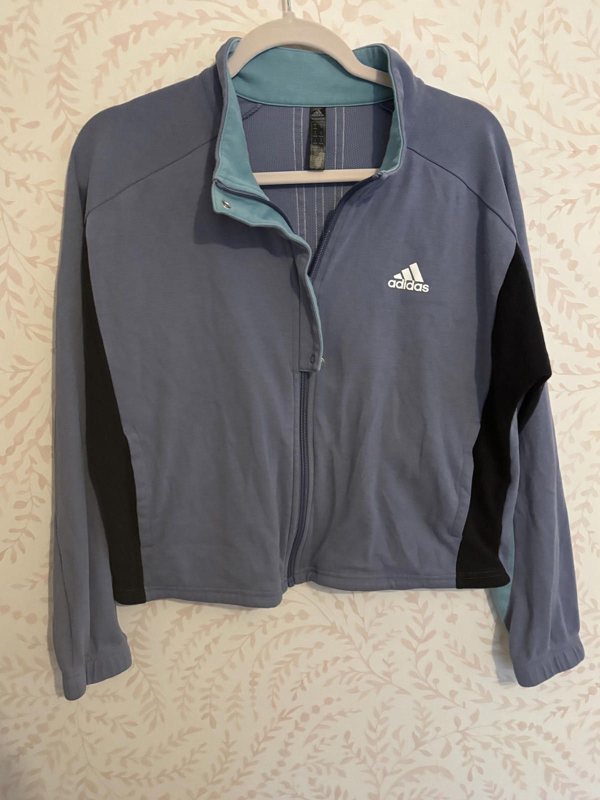 Adidas Adidas Women's Activewear Cropped Sporty Jacket Size M / US 6-8 / IT 42-44 - 1 Thumbnail