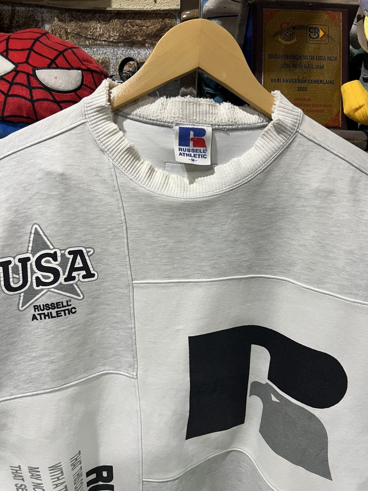 Russell Athletic 🔥Vintage Distressed Russell Athletic Crewneck Sweatshirt Size US M / EU 48-50 / 2 - 3 Thumbnail