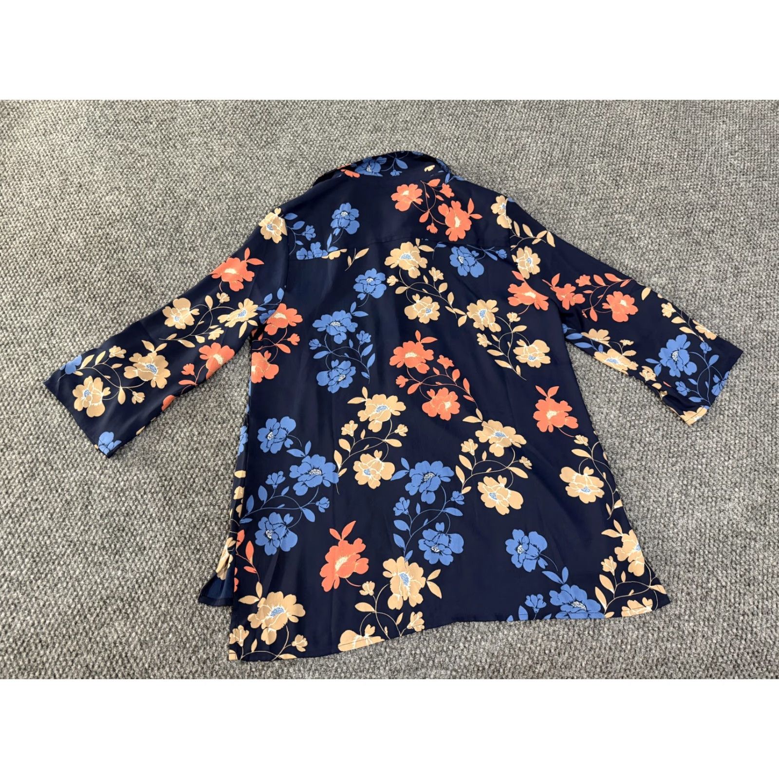 Vintage Chicos Shirt Womens 1 Navy Floral Button Front 3/4 Sleeve Tunic Blouse Top Size XS / US 0-2 / IT 36-38 - 6 Thumbnail