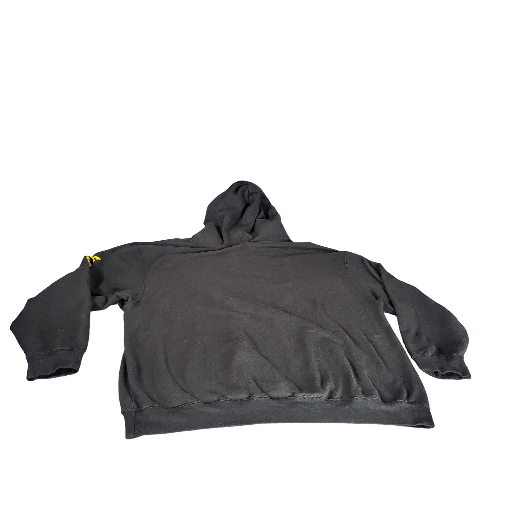 Other YELLOWSTONE Dutton Ranch Sleeve Logo Pullover Hoodie Authent Size US XXL / EU 58 / 5 - 7 Thumbnail