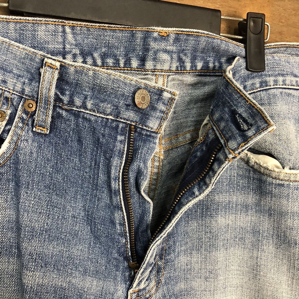 Levi's Levis Strauss & Co Blue vintage faded Jeans Pants #7311 Size US 33 - 12 Thumbnail