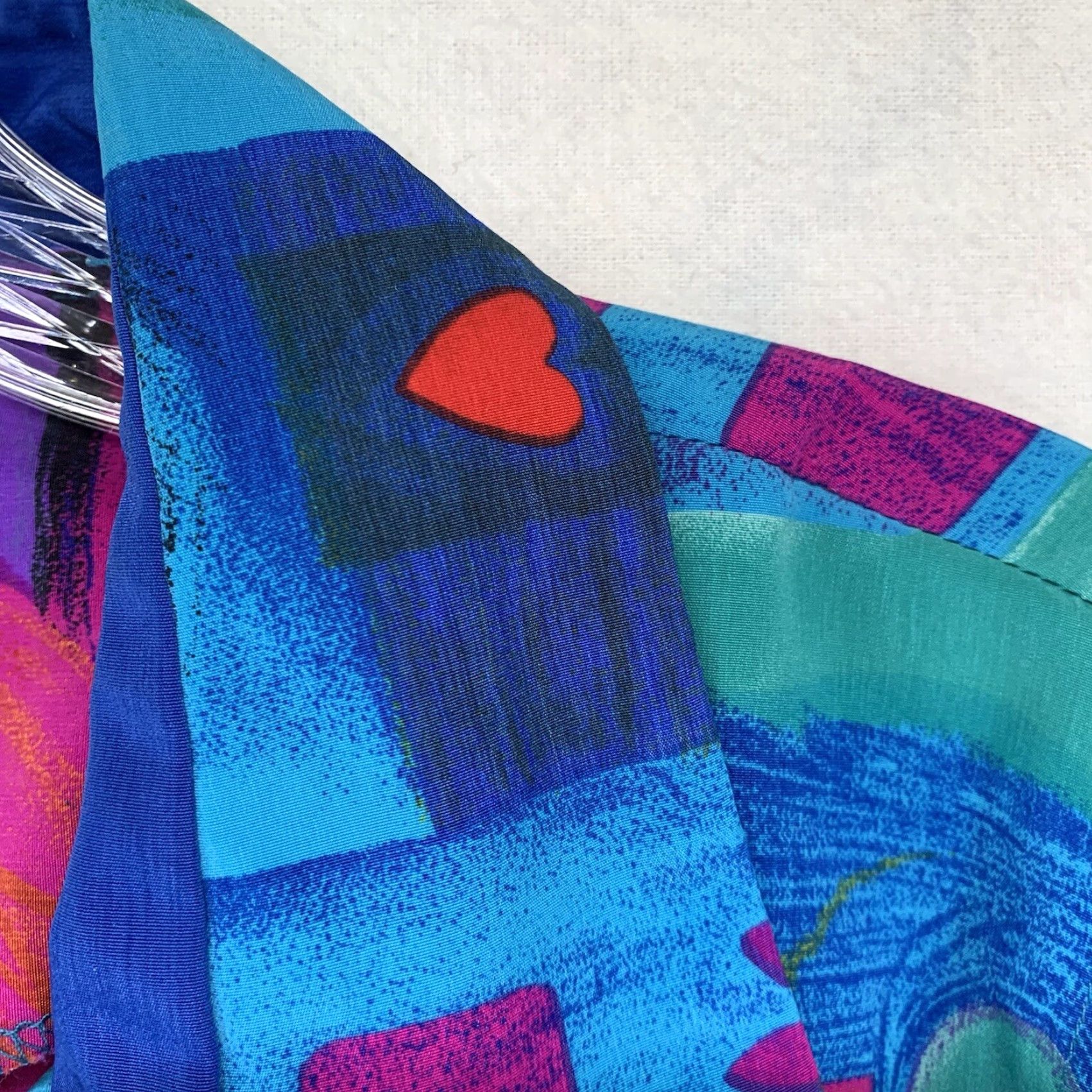 Vintage VINTAGE L ‘Gante PETITES Vibrant Hearts Stars Print Long Sleeve Button-Up 80s Polyester Shirt Size 12P Blues Women Size XL / US 12-14 / IT 48-50 - 4 Thumbnail