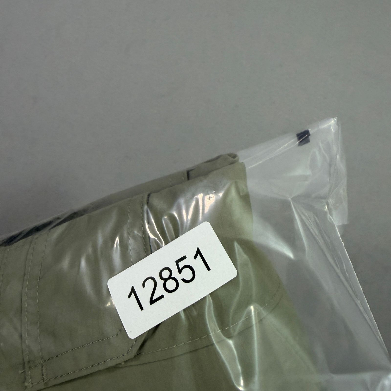 Croft & Barrow Croft & Barrow Convertible Cargo Pants Mens 36x30 Green NEW Size US 36 / EU 52 - 11 Thumbnail