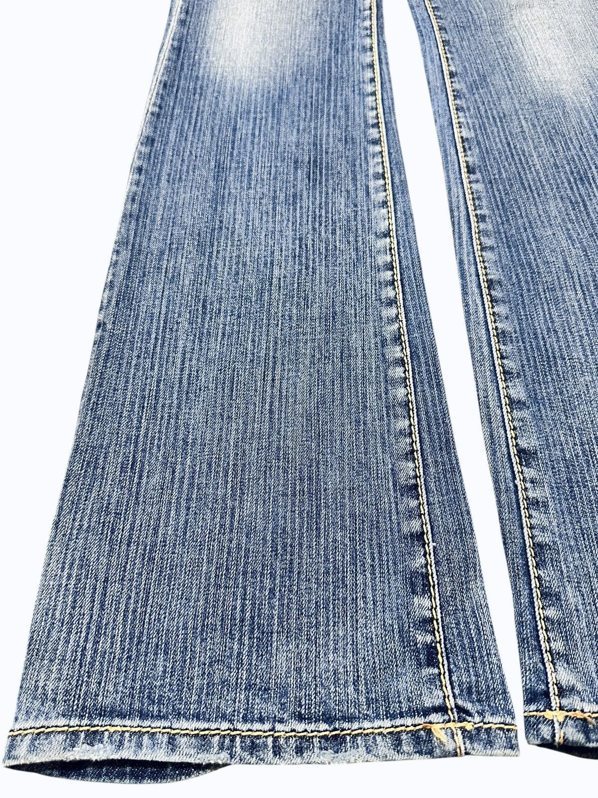 Vintage Vintage Distressed Nuve Faded Wash Flare Style Size US 28 / EU 44 - 7 Thumbnail
