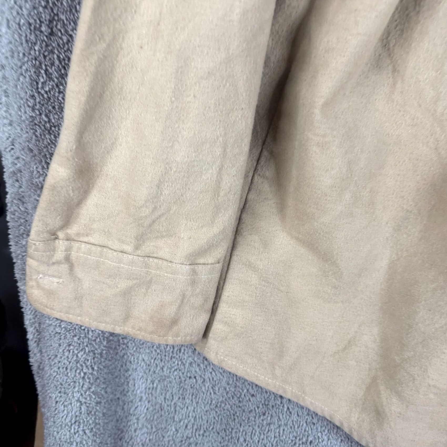 Vintage VINTAGE Frostproof Shirt Mens XL Beige Flannel Button Front Made USA Workwear Size US XL / EU 56 / 4 - 2 Thumbnail
