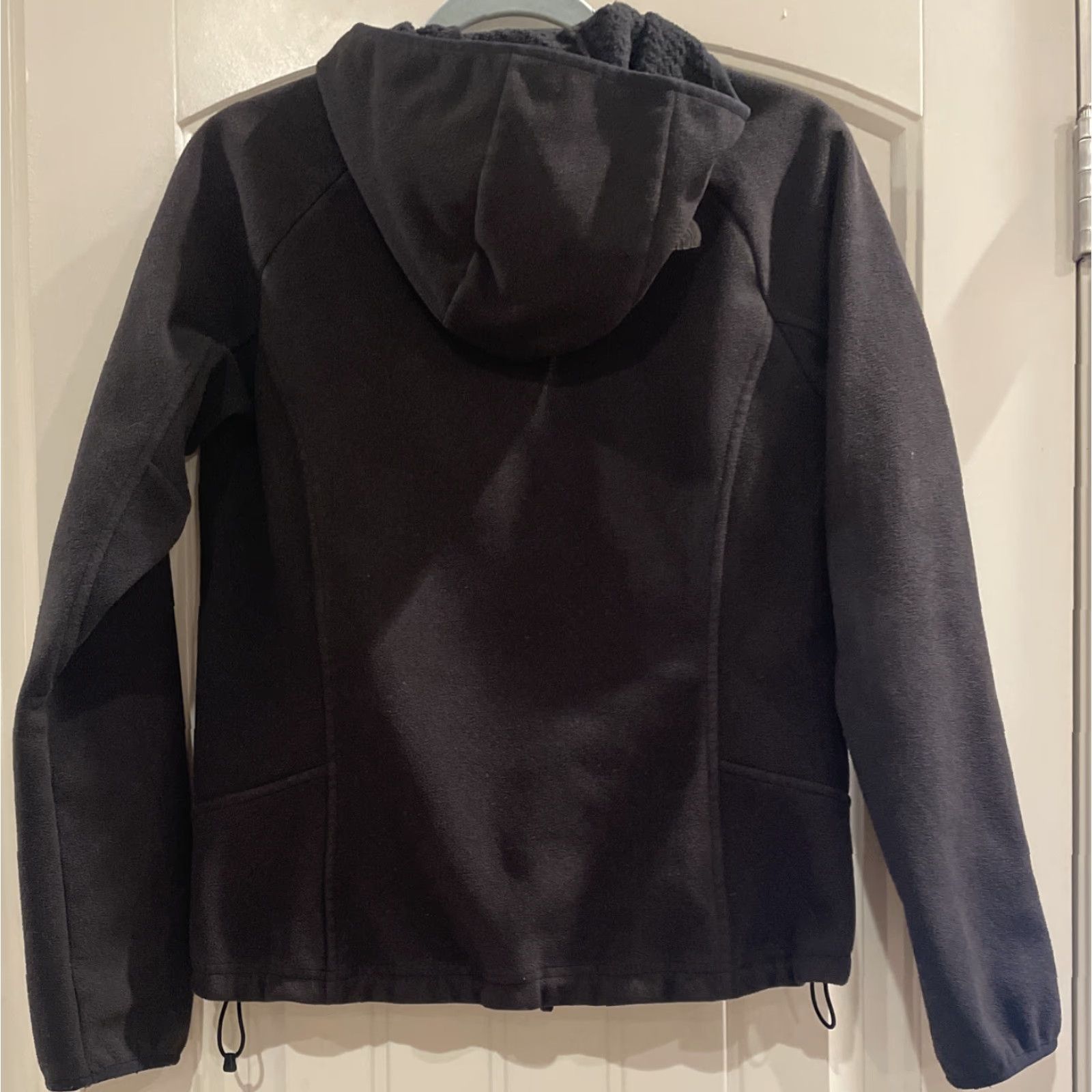 The North Face The North Face Women’s Black Windwall The North Face Shell Jacket Soft Outer Size Medium ANGX Black Hooded Size M / US 6-8 / IT 42-44 - 2 Thumbnail