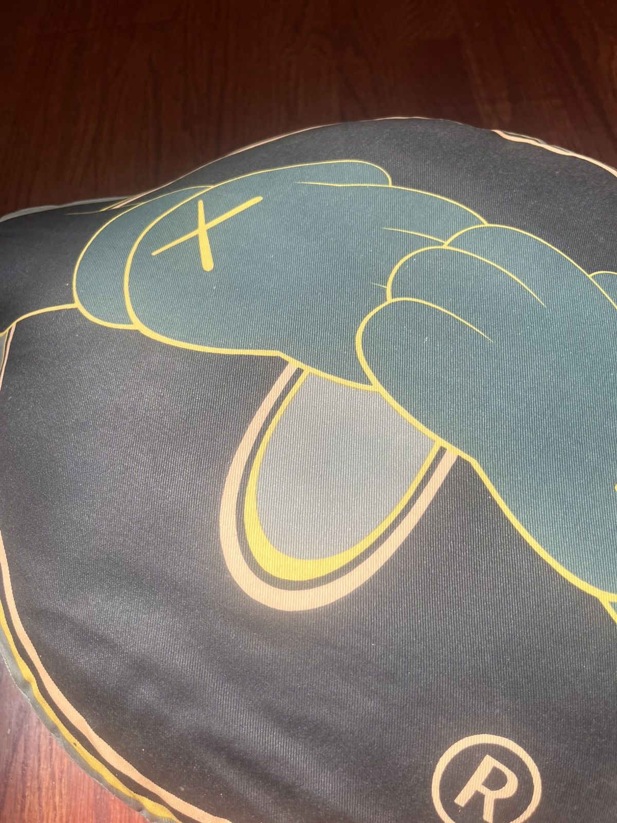 Kaws kaws Original Fake XX Chomper pillow companion BFF Size ONE SIZE - 5 Thumbnail