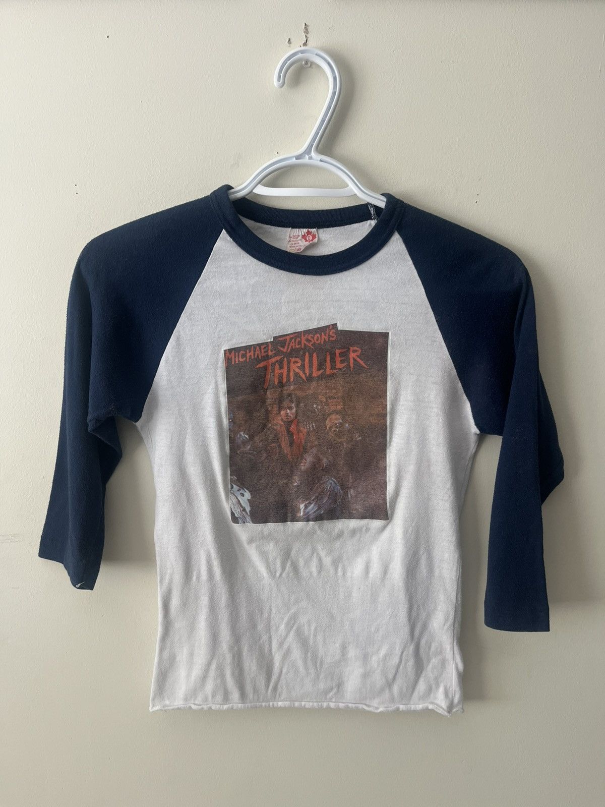 Vintage 80s Michael Jackson Thriller Baseball Raglan Baby Tee Y2K Size M / US 6-8 / IT 42-44 - 1 Thumbnail