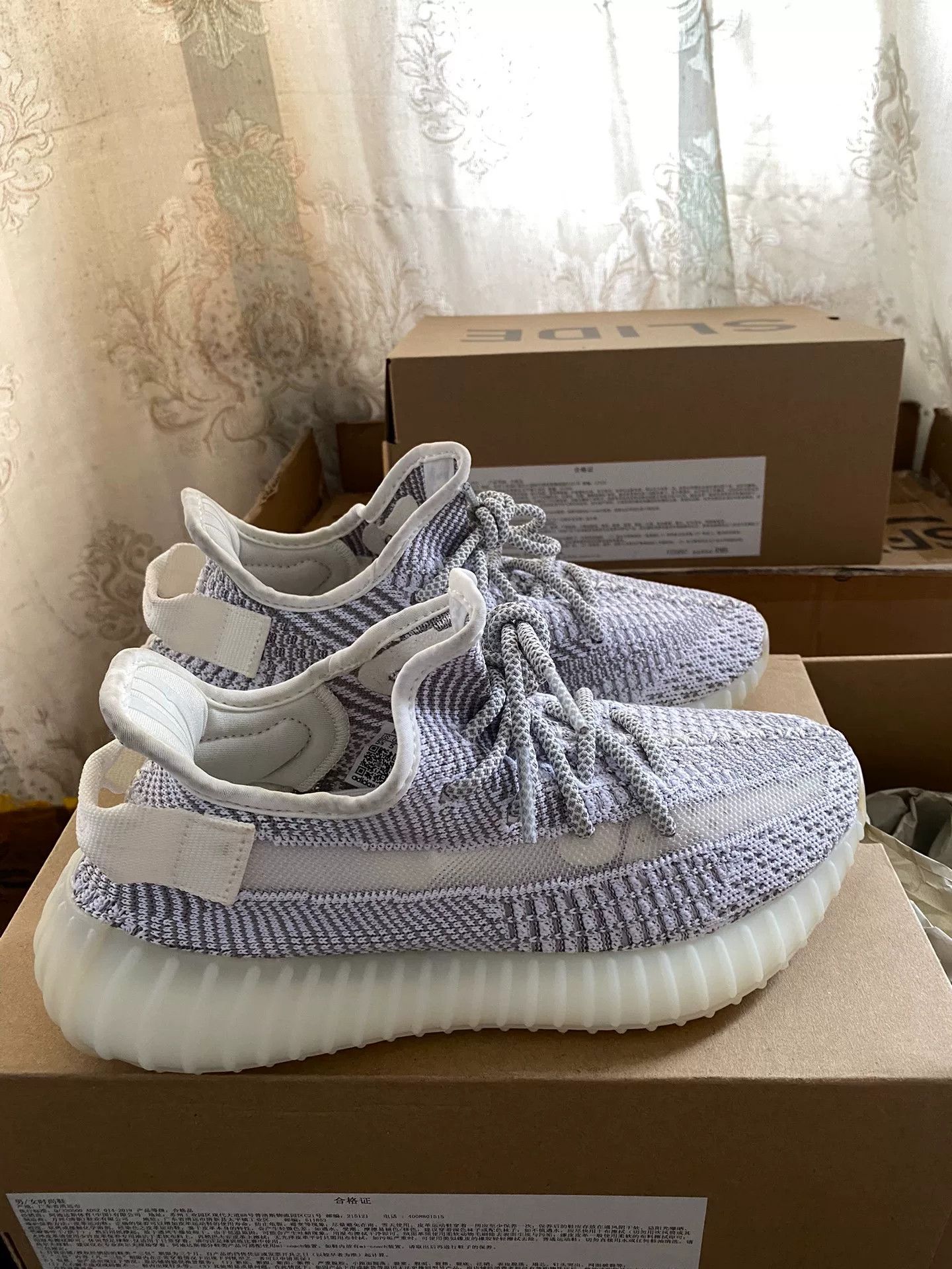 Adidas Adidas YEEZY350 White Lowtop Sneakers 38 Men Size US 6 / EU 39 - 1 Thumbnail