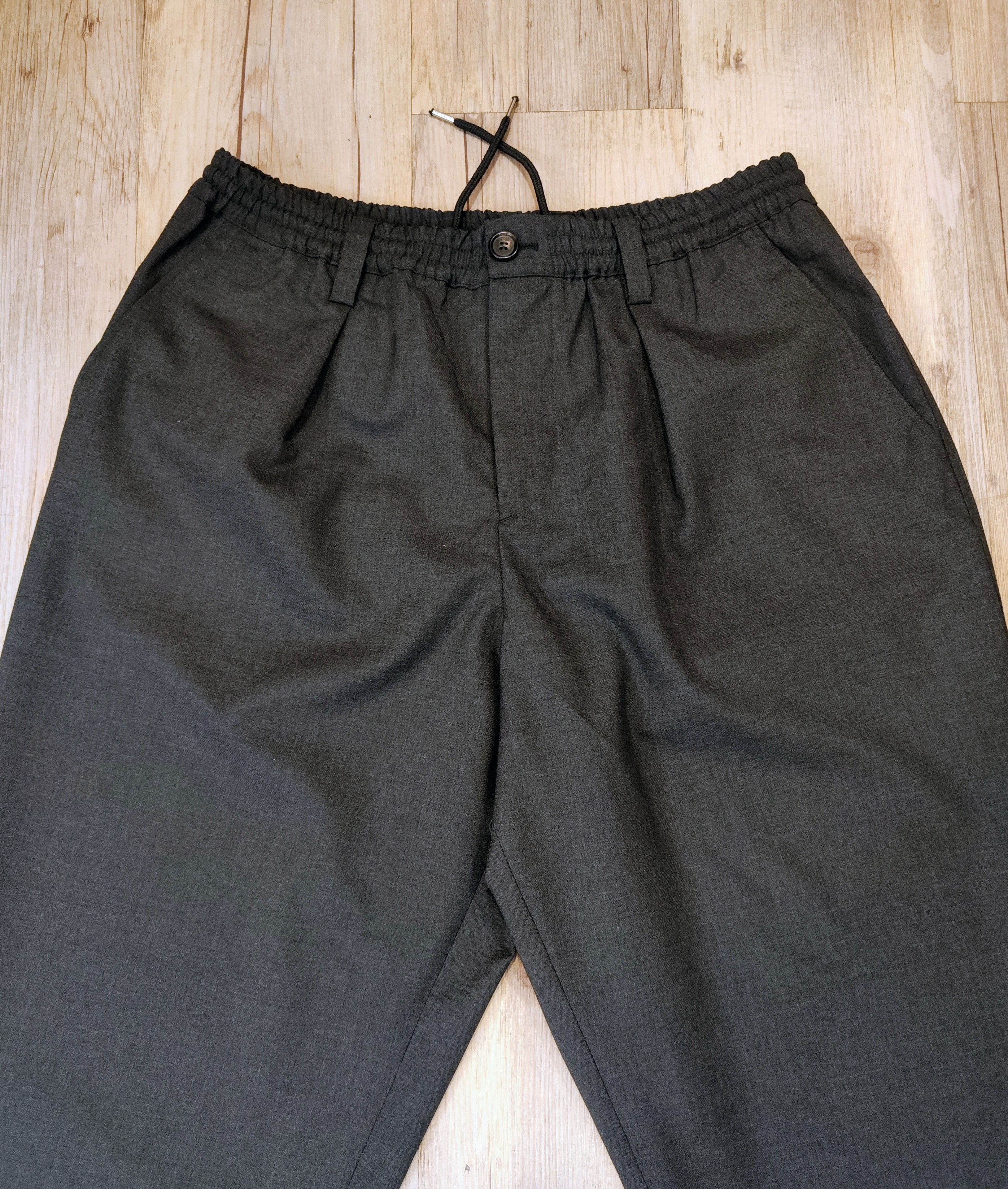 Marni Tropical easy pants.Like Jacquemus or Martin Margiela Size US 34 / EU 50 - 6 Thumbnail