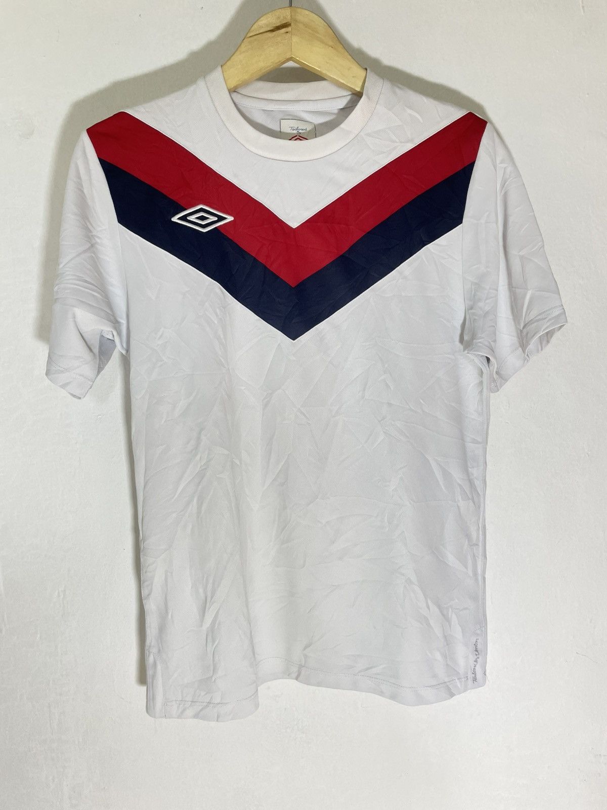 Umbro Umbro Chevron Jersey Sportwear Size US L / EU 52-54 / 3 - 7 Thumbnail