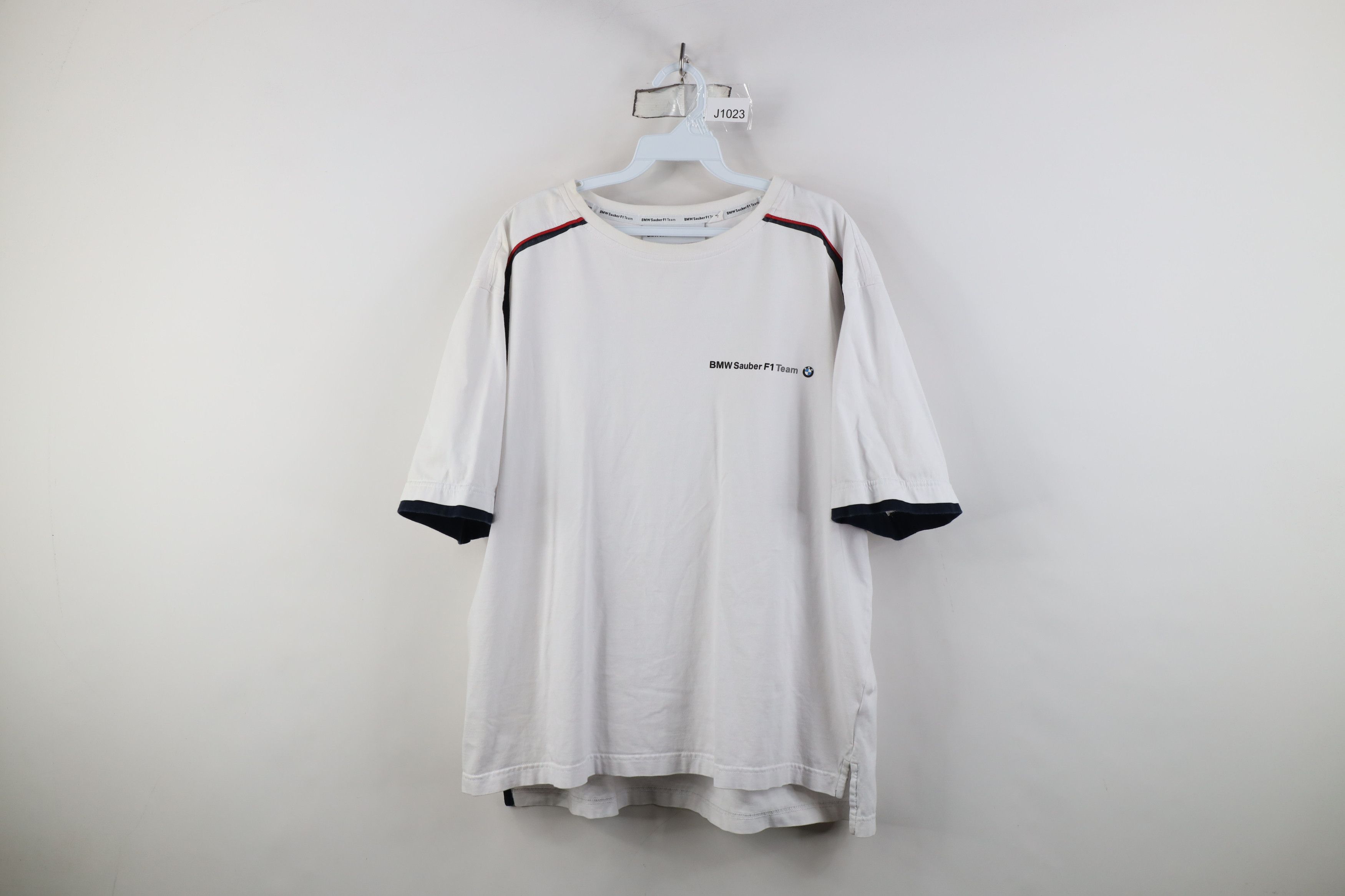 Vintage Vintage Y2K BMW Sauber F1 Team Spell Out F1 Racing T-Shirt Size US XXL / EU 58 / 5 - 1 Thumbnail