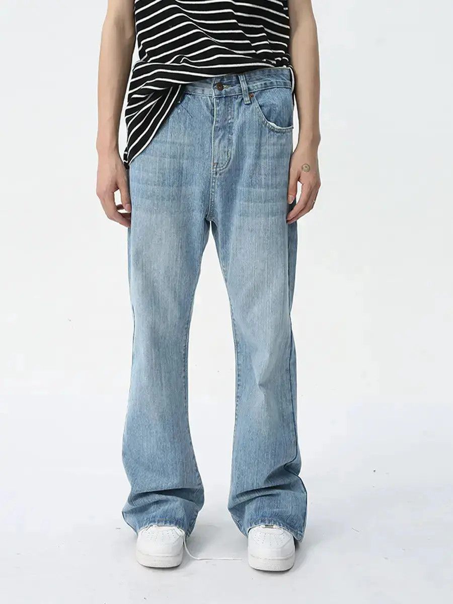 Japanese Brand Retro loose light colored micro flared jeans Size US 32 / EU 48 - 4 Thumbnail